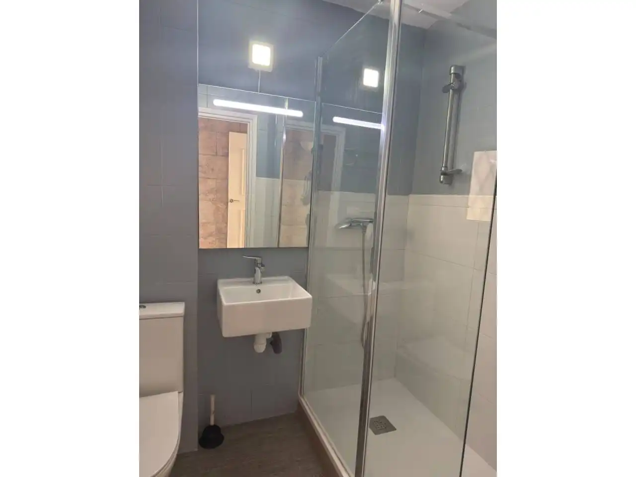 Bathroom of Study for sale in Salou  with Terrace and Furnished