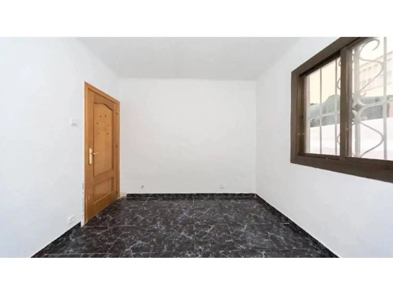 Schlafzimmer von Wohnung zum Verkauf in L'Hospitalet de Llobregat mit Terrasse