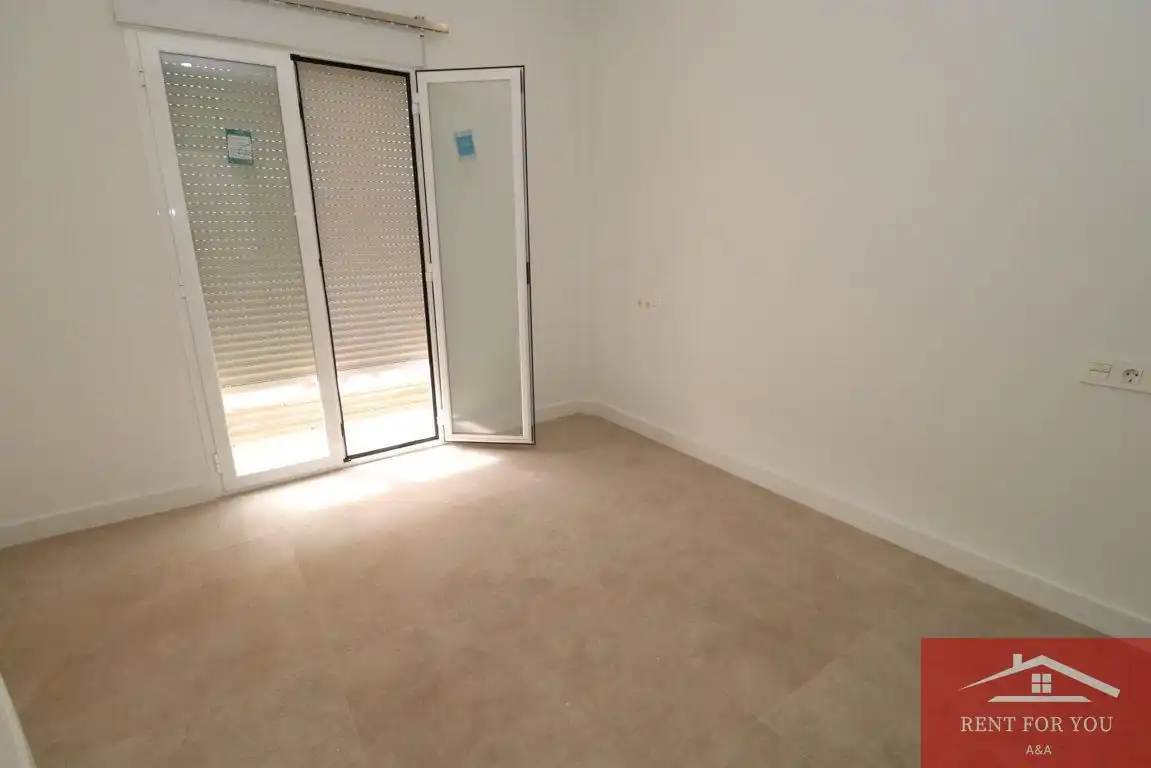 Habitación de Piso de alquiler en Alhaurín El Grande con Aire acondicionado y Balcón