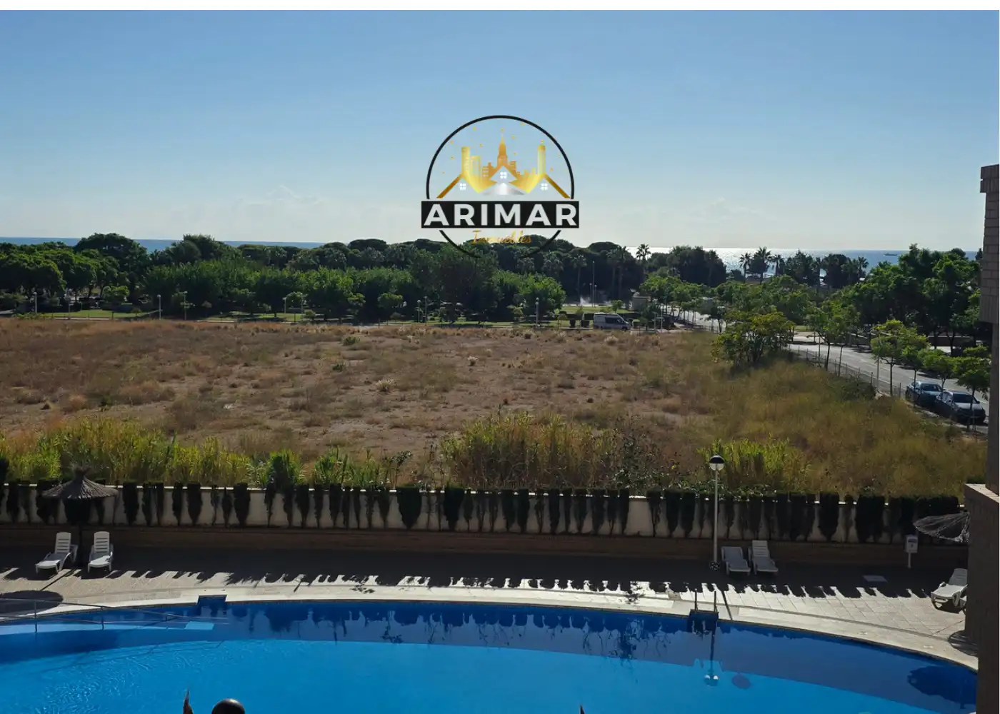 Baixos amb piscina en venda a Avenida Central 54, imagen 4