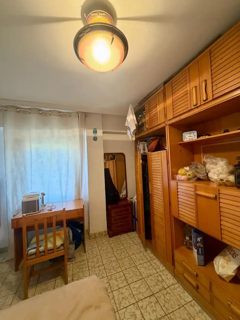 Bedroom of Flat for sale in Valencia  with Air Conditioner, Heating and Balcony