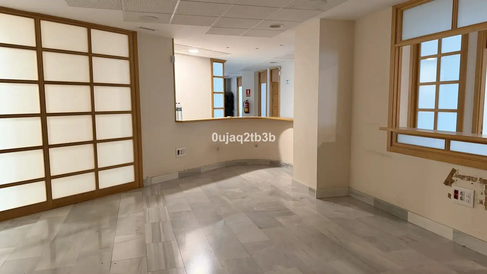Oficina en venda en Marbella amb Aire condicionat