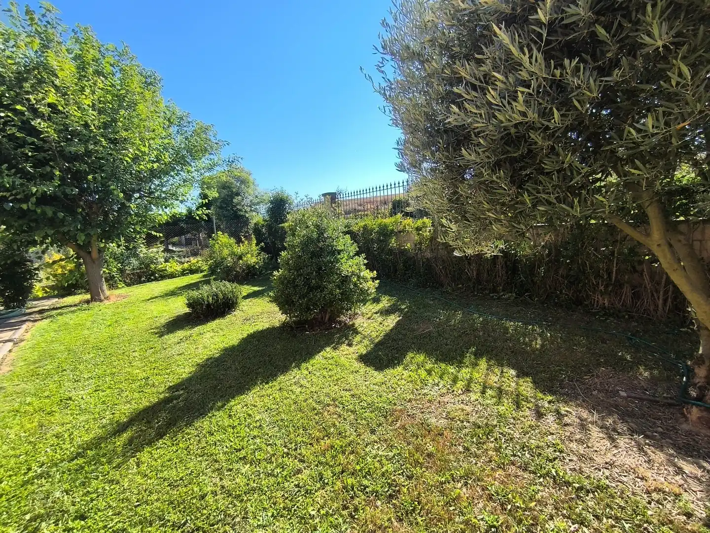 Garden of Houses for sale in Fresno de Río Tirón  with Heating, Private garden and Terrace