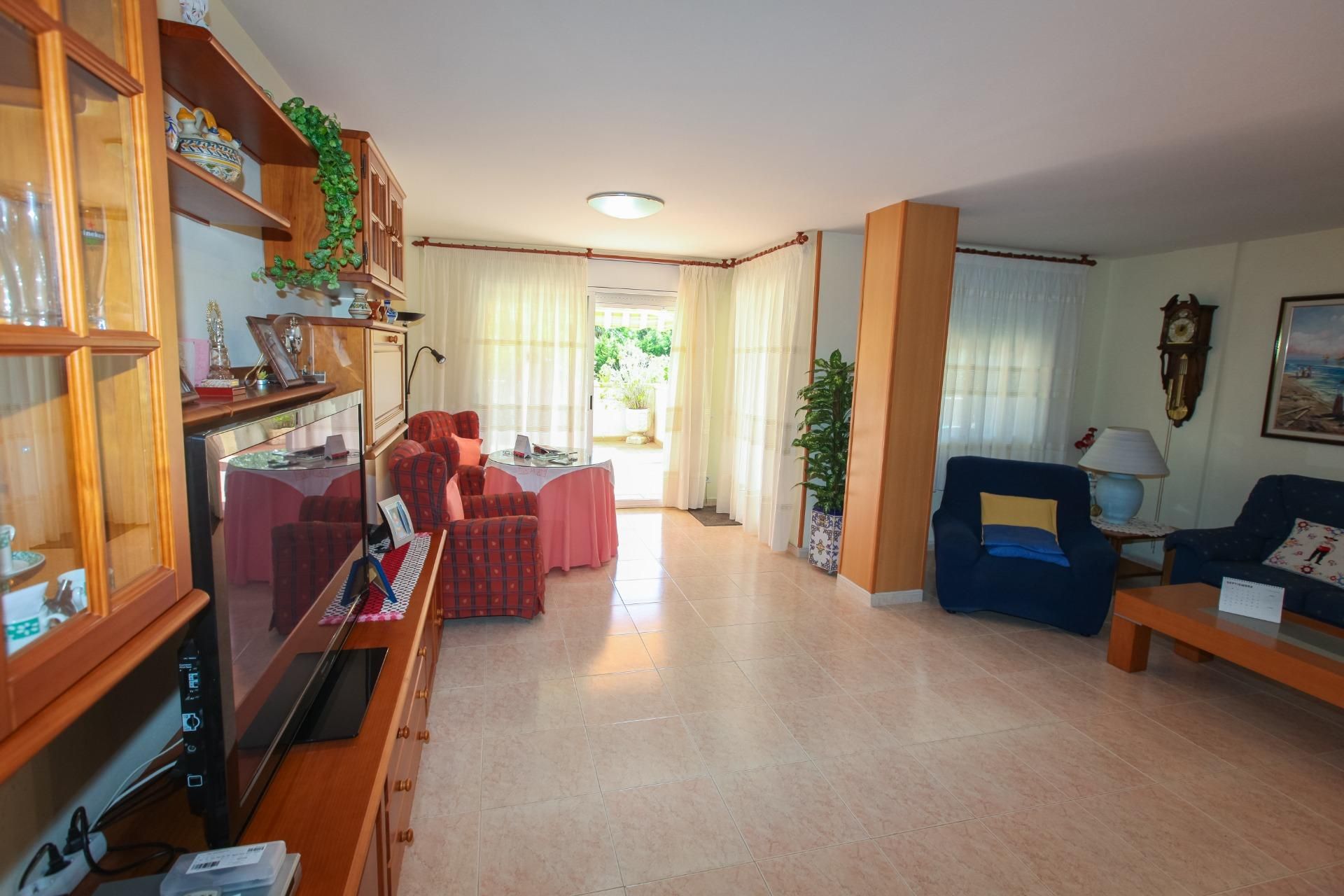 Planta baja en venta en Calafell con Terraza y Balcón