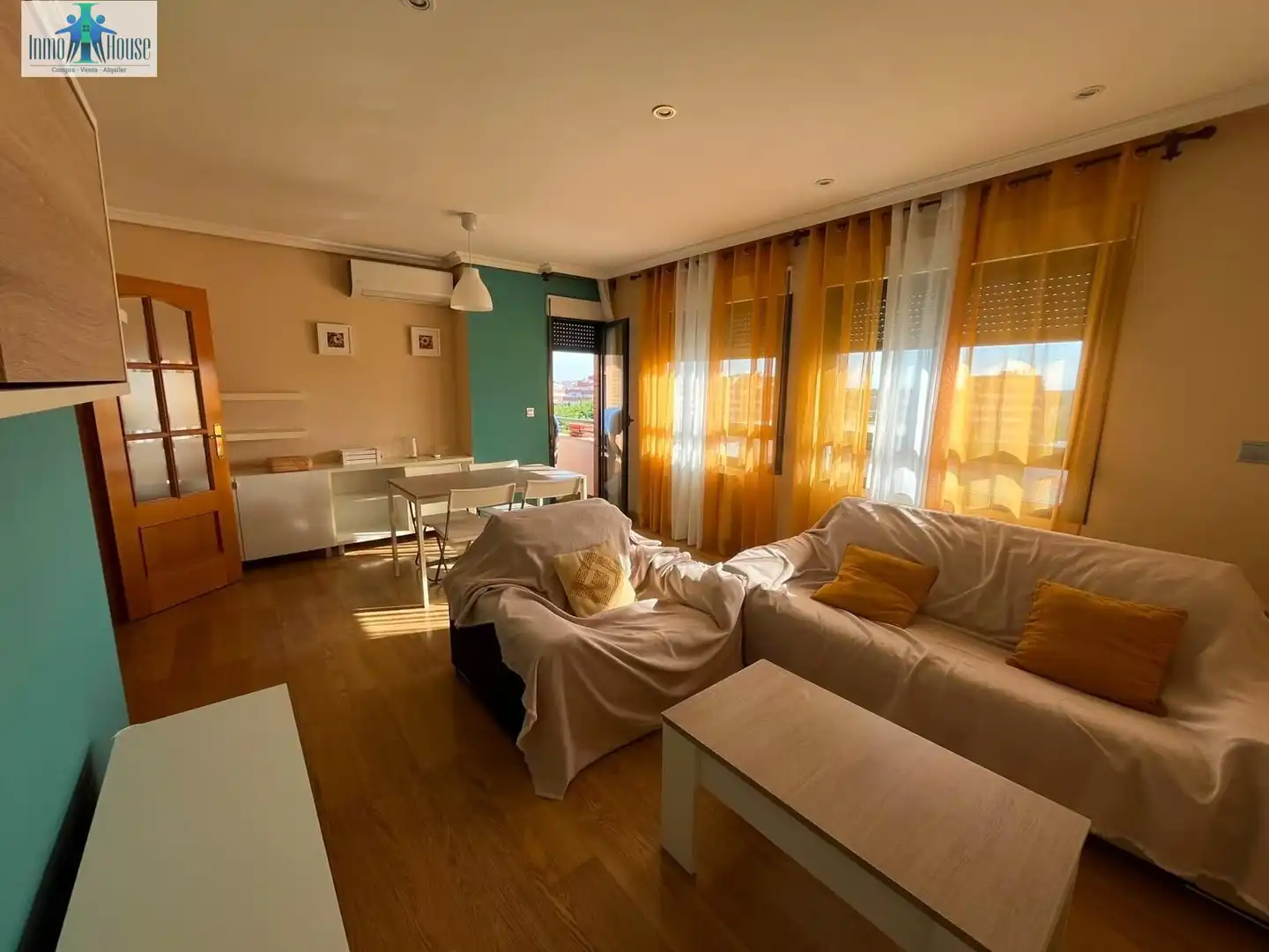 Appartamento con terrazza in affitto a Santa Teresa - Vereda