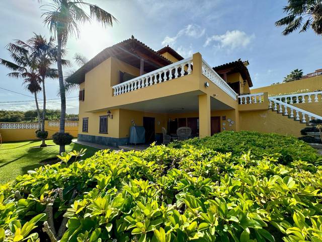 Casa-chalet en Venta en Los Realejos pueblo