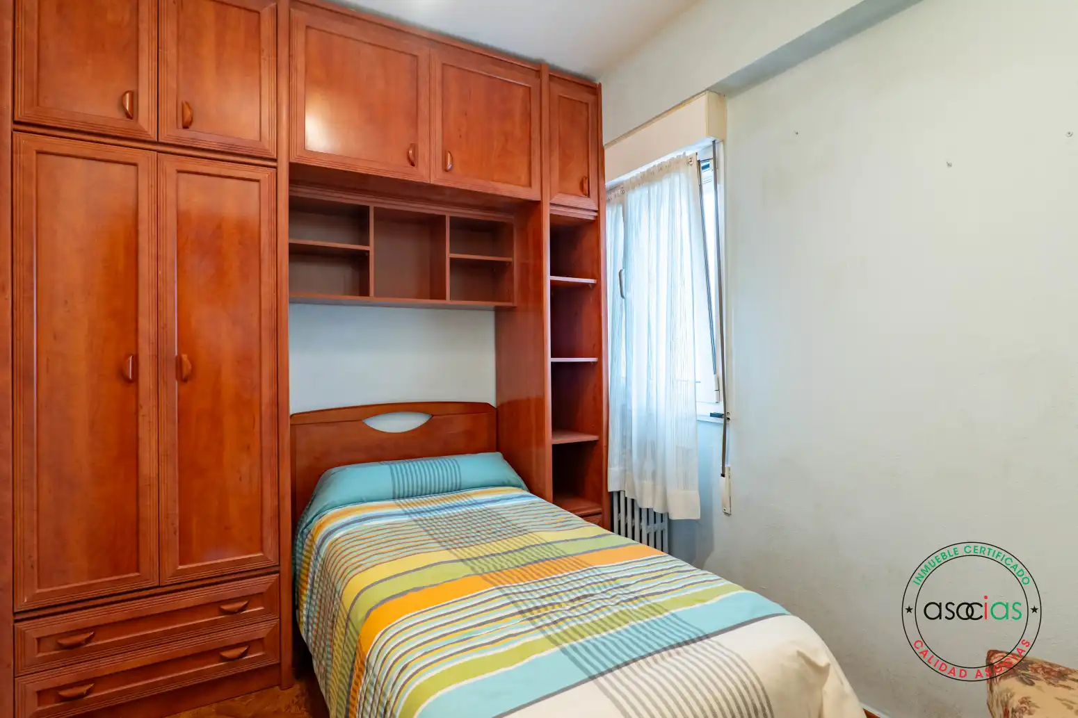 Habitación de Piso en venta en Gijón  con Calefacción y Trastero