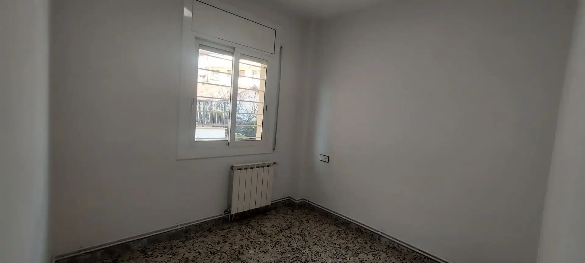 Habitación de Casa o chalet en venta en Barberà del Vallès con Calefacción, Jardín privado y Terraza