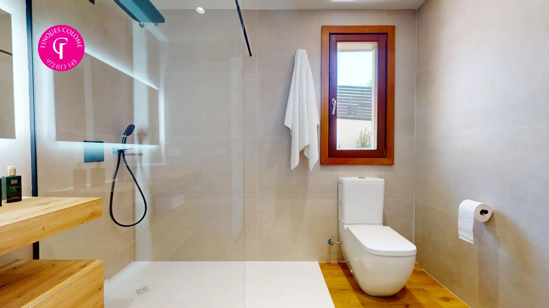 Bathroom of Houses for sale in Sant Julià de Ramis  with Air Conditioner, Heating and Terrace