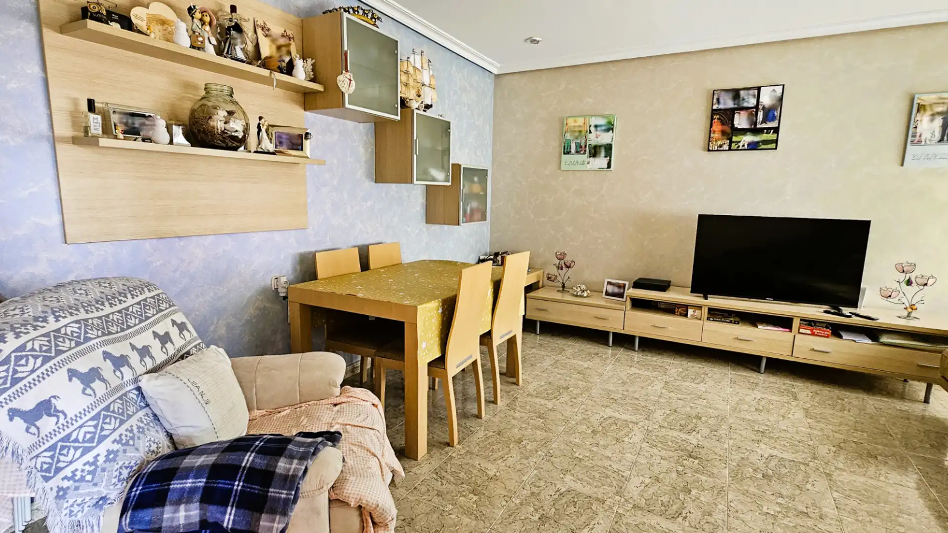 Sala d'estar de Dúplex en venda en Totana amb Aire condicionat, Terrassa i Traster