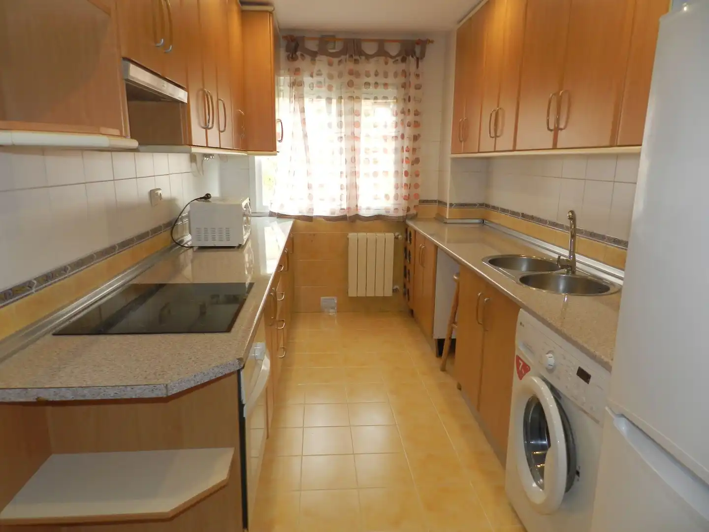 Kitchen of Flat for rent in Linares  with Air Conditioner, Heating and Furnished