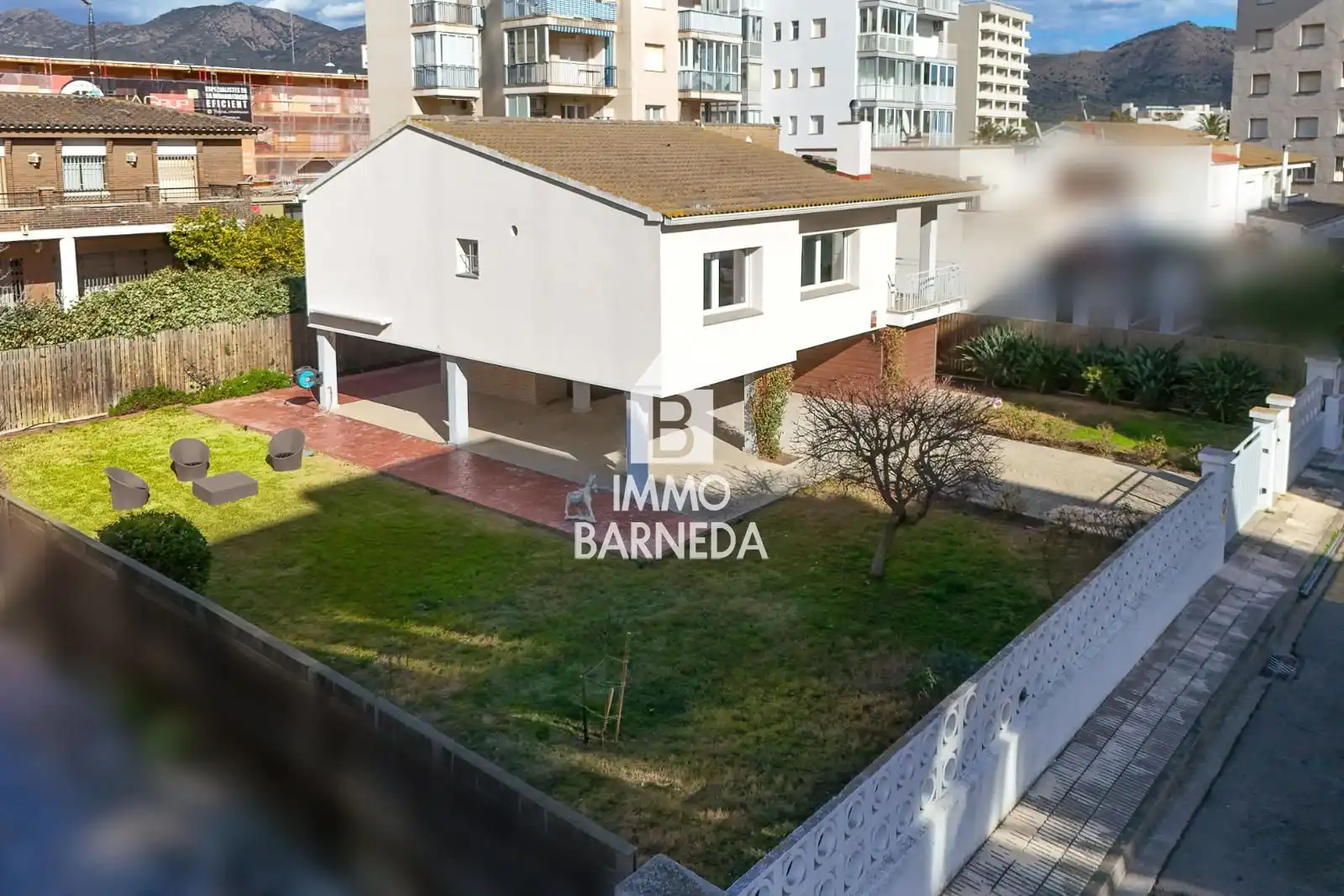 Exterior view of Houses for sale in Roses  with Air Conditioner, Heating and Private garden