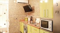 Kitchen of Flat for sale in  Sevilla Capital  with Air Conditioner and Terrace