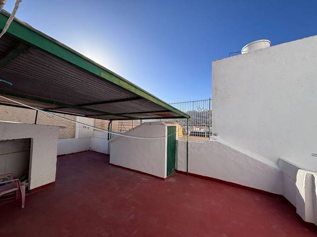 Casa-chalet en Venta en Calle Real de Almuñécar, 11 en Almuñecar Centro