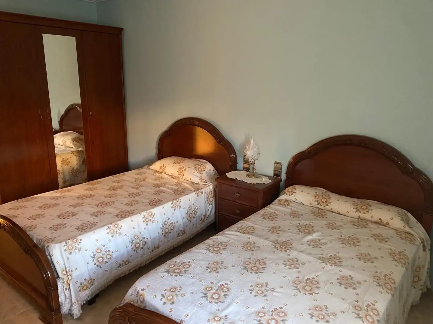 Habitación de Edificio en venta en Báguena