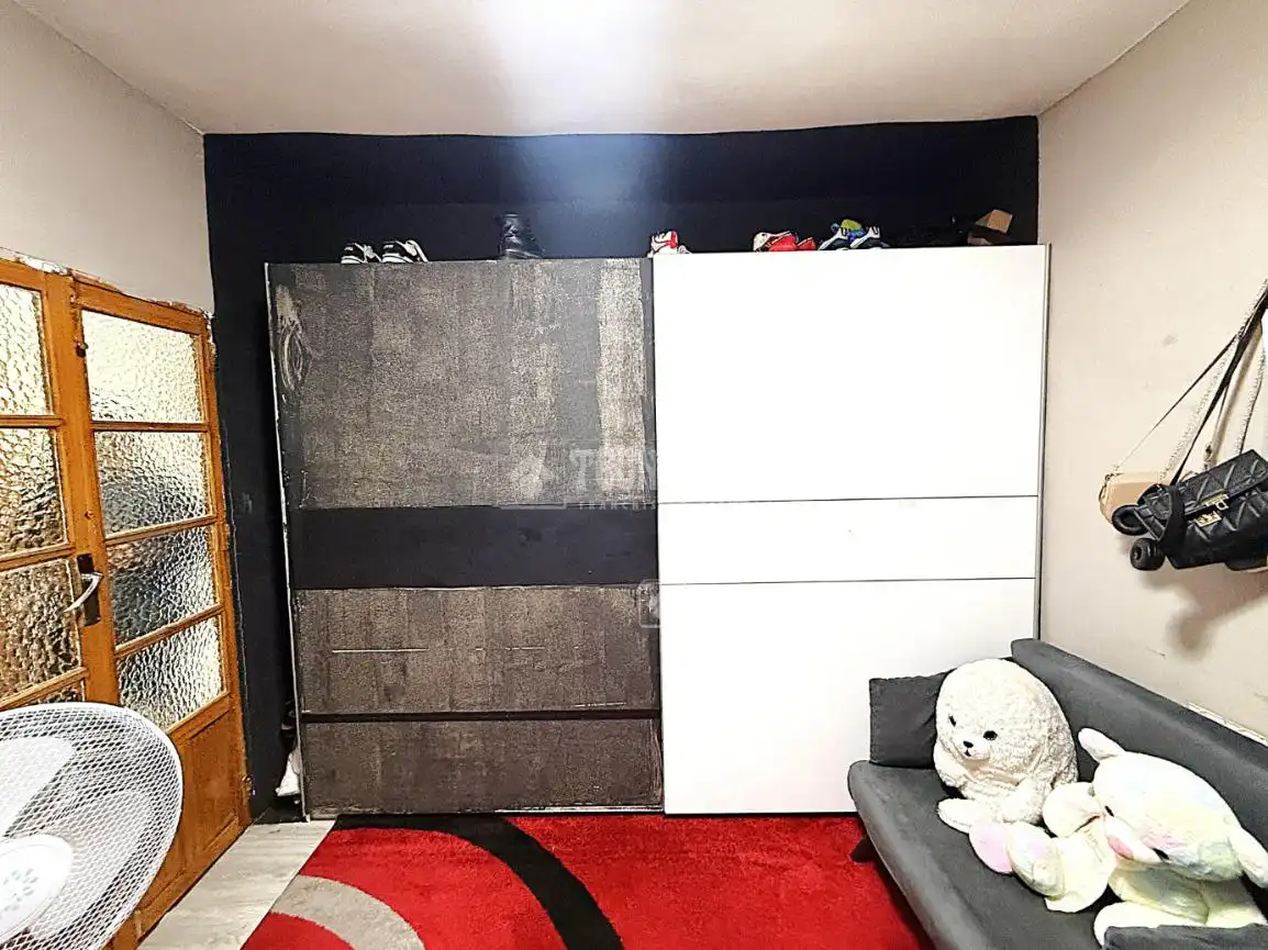 Bedroom of Flat for sale in Cuenca  with Heating