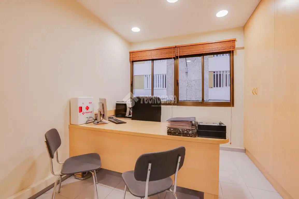 Oficina en venta en L'Hospitalet de Llobregat