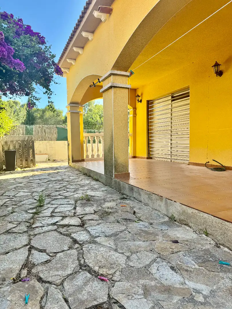 Vista exterior de Casa o chalet en venta en Creixell con Calefacción, Jardín privado y Terraza