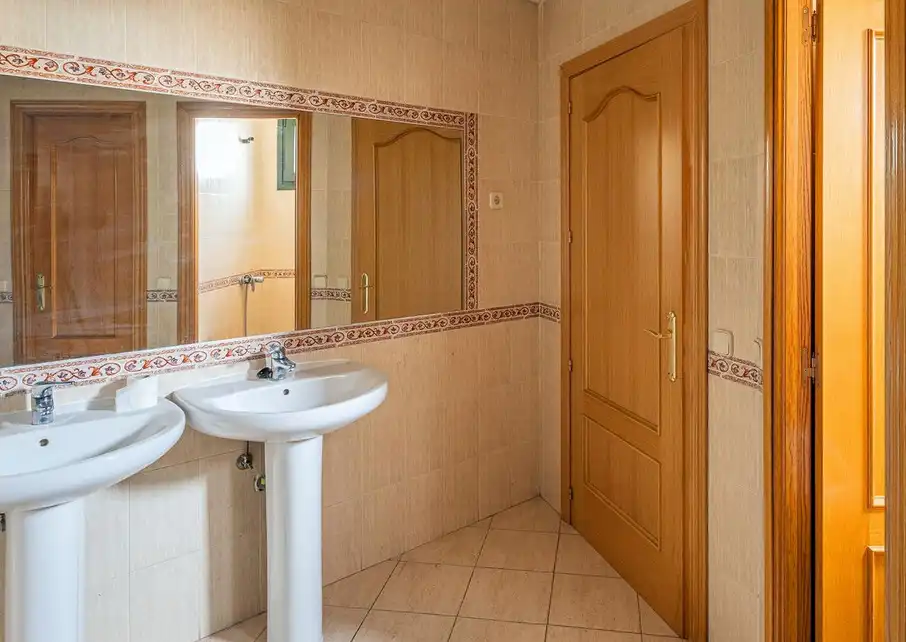Bany de Edifici en venda en Alcobendas