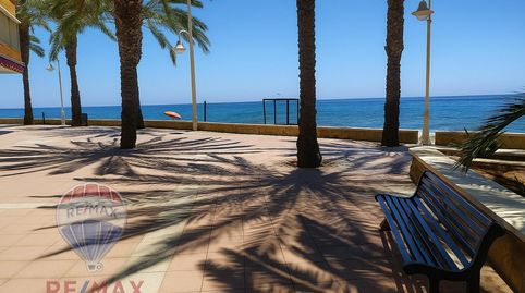 DUPLEX CON ENCANTO EN ALGARROBO COSTA.