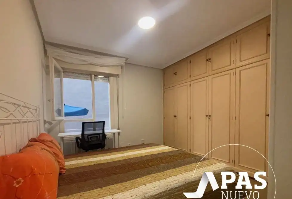 Habitación de Piso de alquiler en Santander con Calefacción