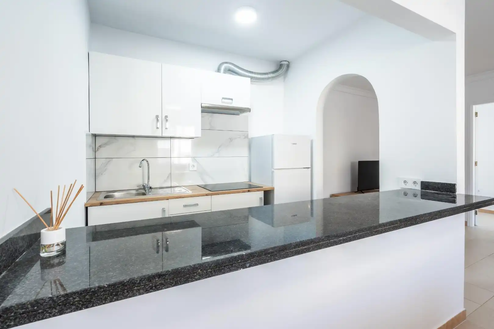 Cocina de Edificio en venta en Arona