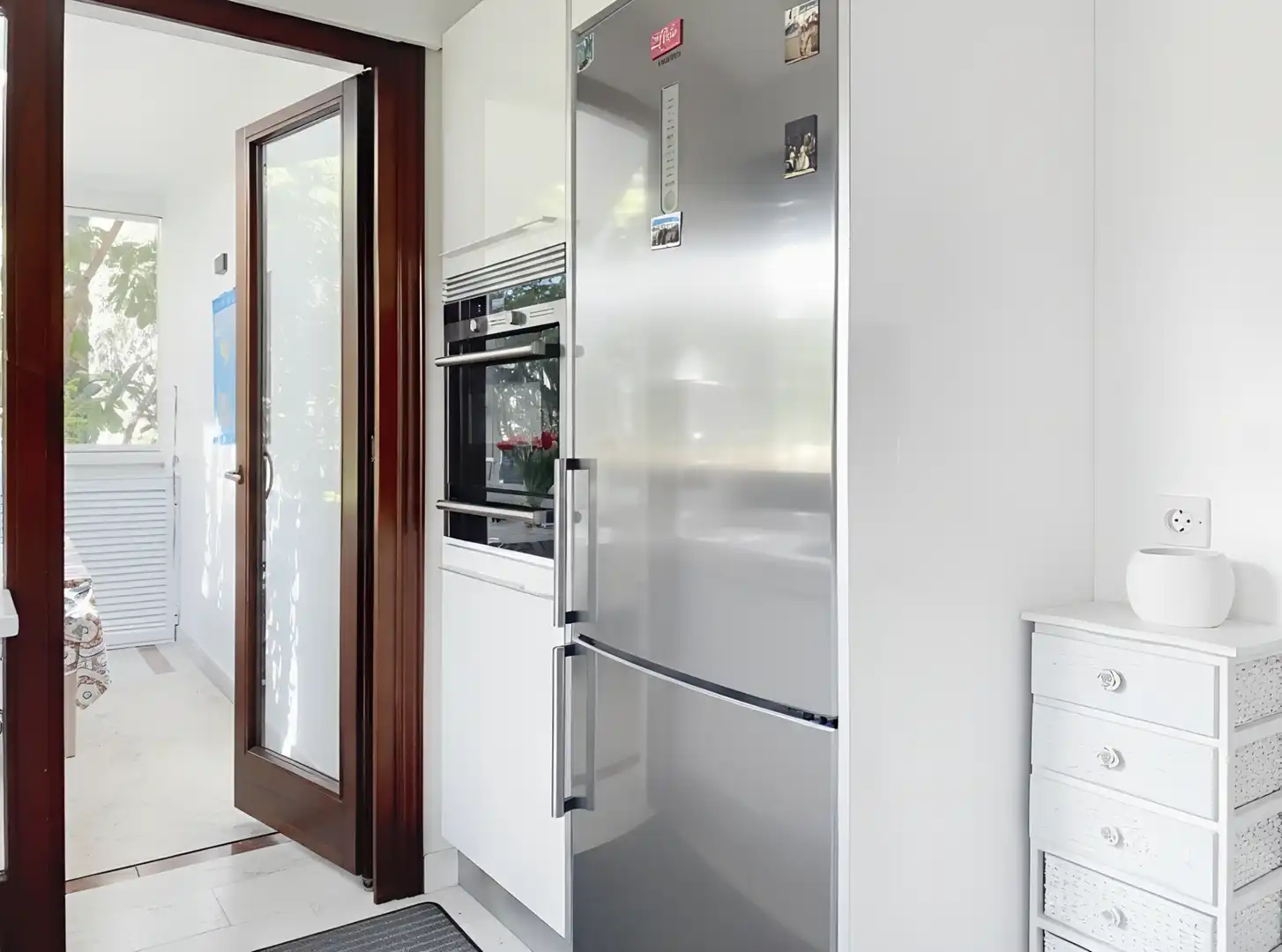 Cuina de Apartament en venda en Estepona amb Aire condicionat, Terrassa i Piscina