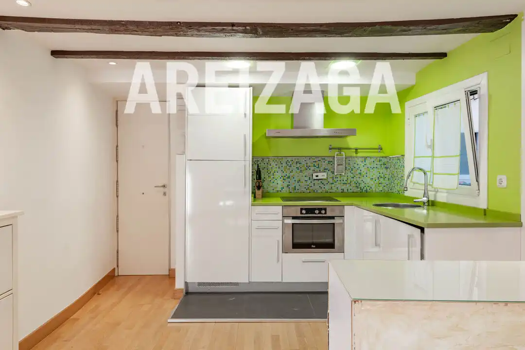 Cocina de Piso en venta en Donostia - San Sebastián  con Calefacción
