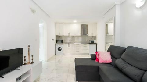 Foto 5 de Apartament en venda a Calle Joven Pura, Nueva Torrevieja, Alicante