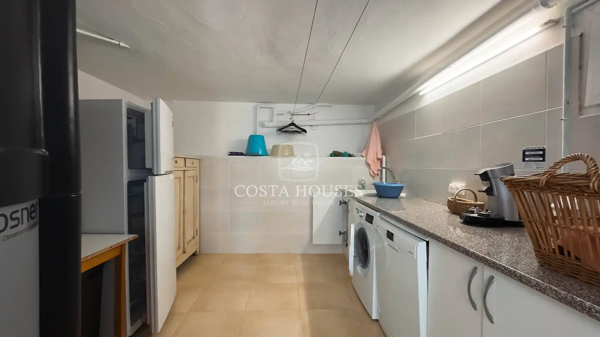 Houses for sale in Jávea / Xàbia  with Air Conditioner, Private garden and Terrace