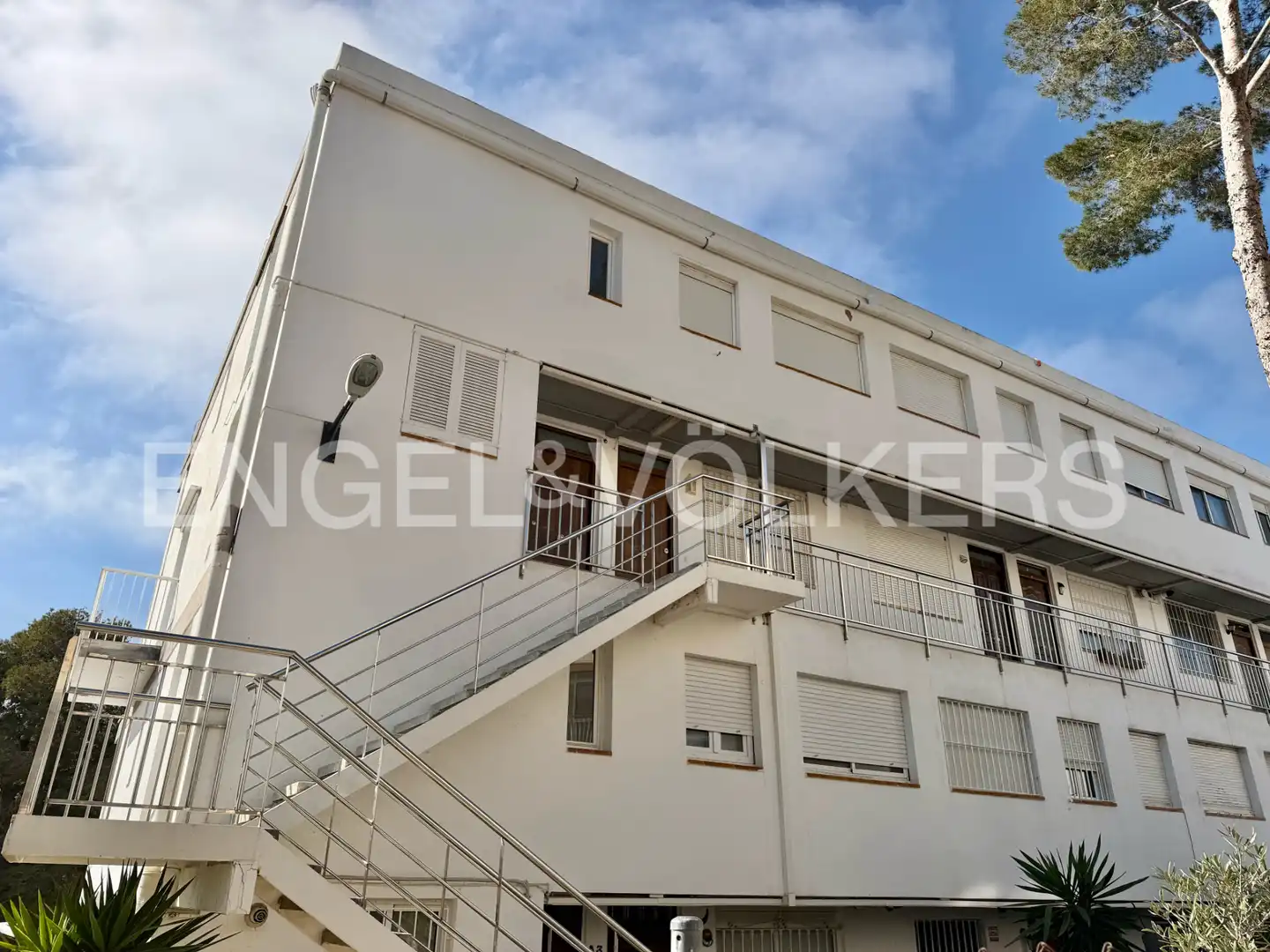 Außenansicht von Dachboden zum Verkauf in Salou mit Klimaanlage, Heizung und Terrasse
