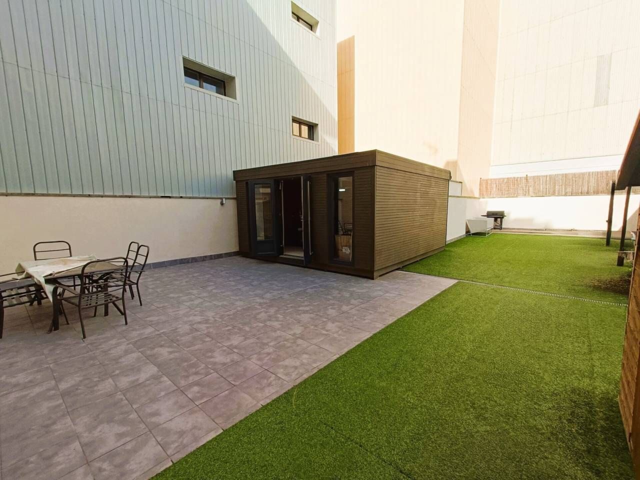 Terrace of Flat for sale in Badalona  with Air Conditioner, Heating and Parquet flooring
