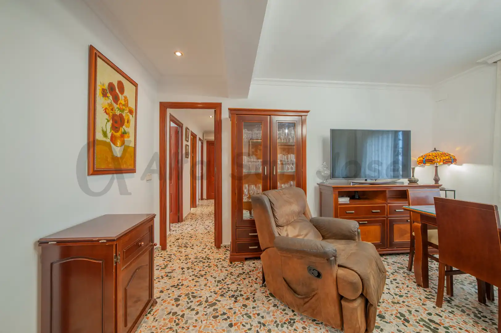 Sala d'estar de Pis en venda en La Rinconada amb Moblat