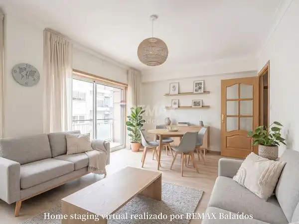 Living room of Flat for sale in Vigo   with Heating, Parquet flooring and Terrace