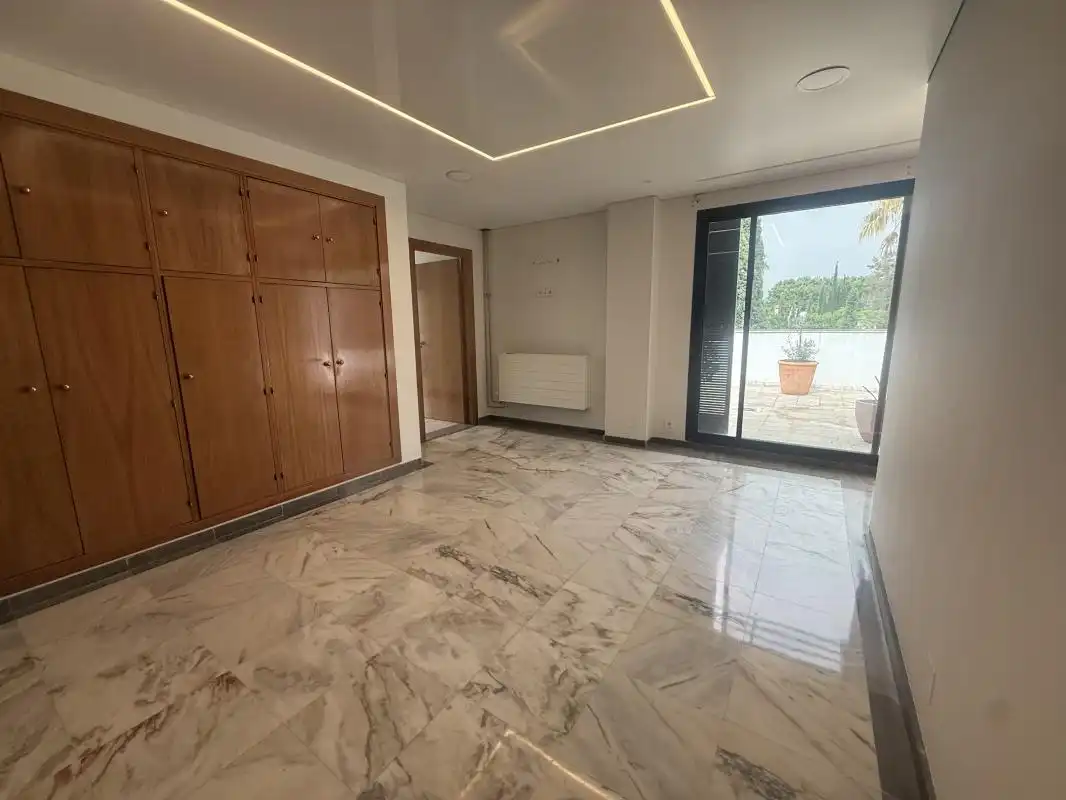 Büro zur Miete in Marbella mit Heizung