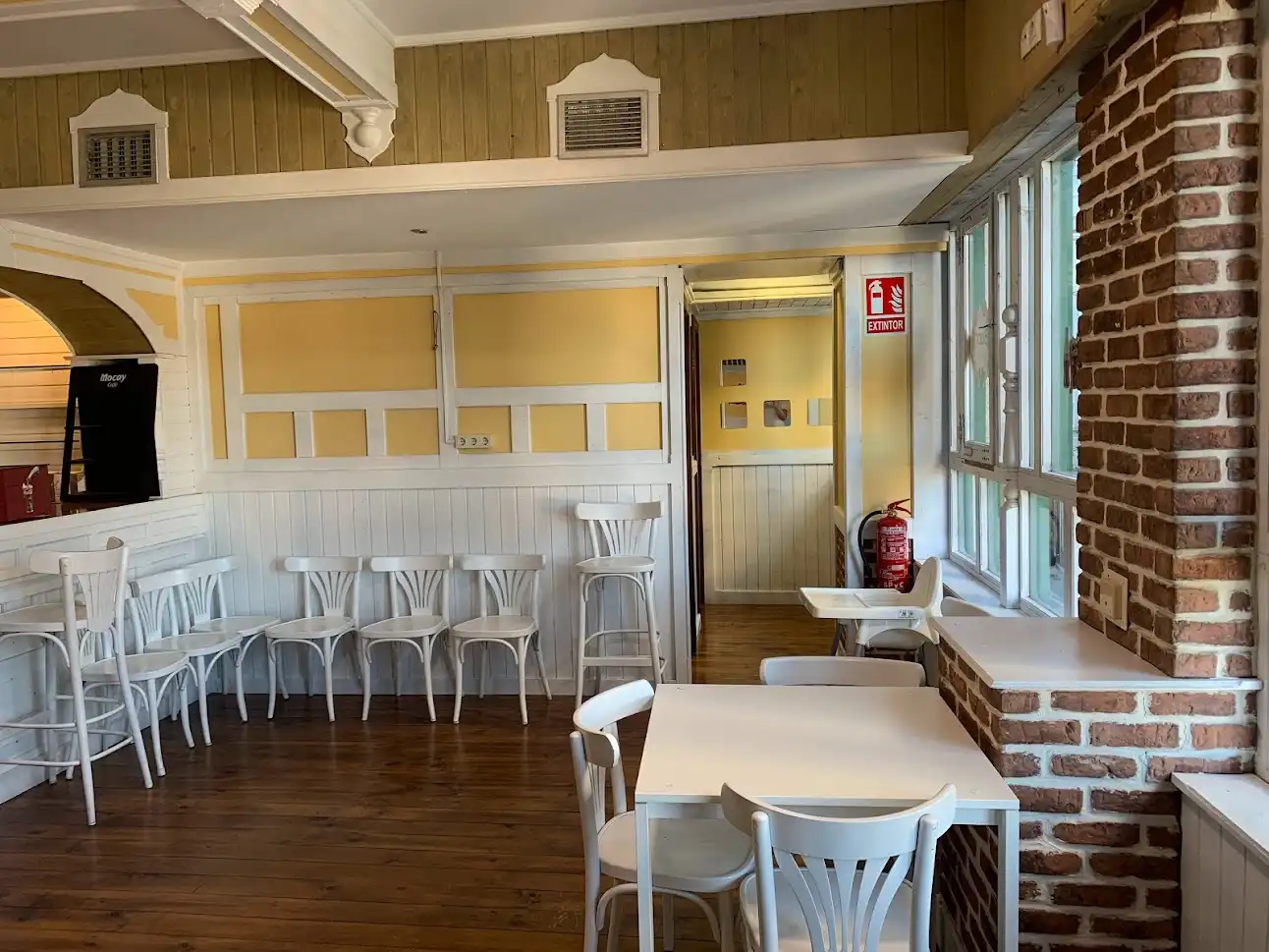 Local comercial de lloguer a Rúa Cruz Verde, imagen 3