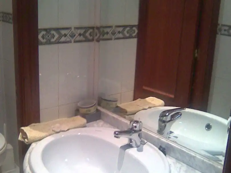Bany de Local de lloguer en Pinto amb Aire condicionat, Calefacció i Parquet