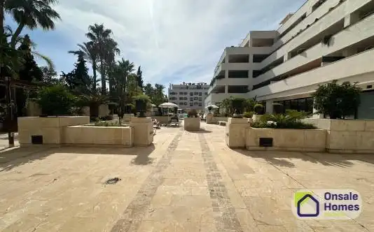 Außenansicht von Geschaftsraum zur Miete in Marbella