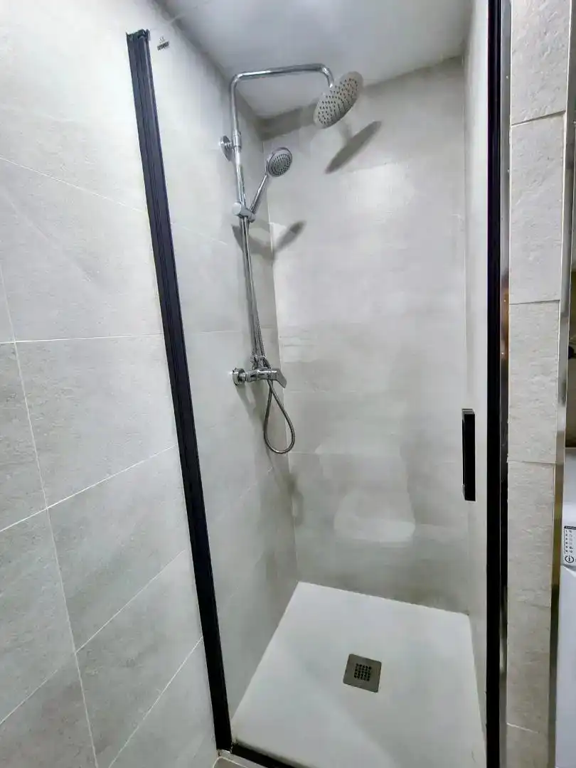 Bany de Pis de lloguer en Málaga Capital amb Aire condicionat