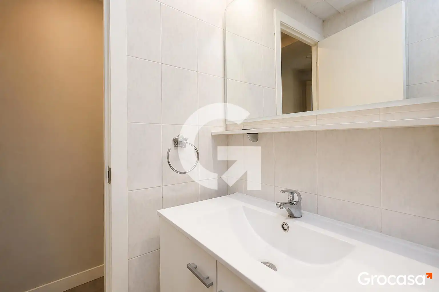 Bathroom of Flat for sale in Cornellà de Llobregat  with Air Conditioner