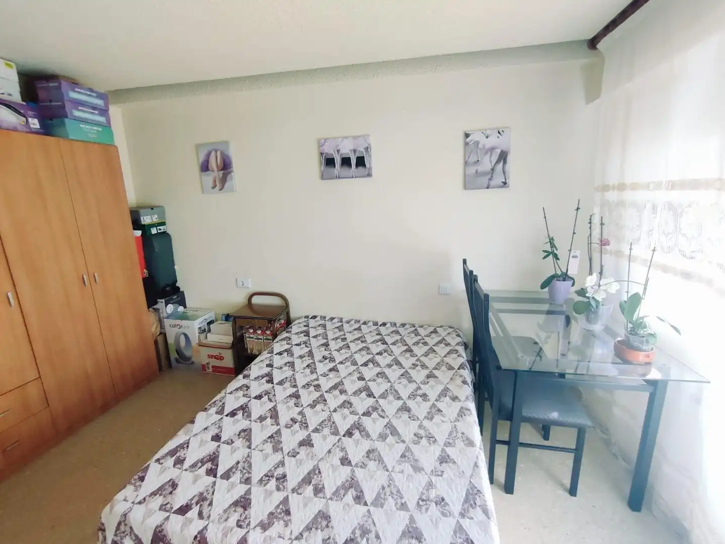 Schlafzimmer von Wohnung zum Verkauf in Castellón de la Plana / Castelló de la Plana mit Heizung, Möbliert und Balkon