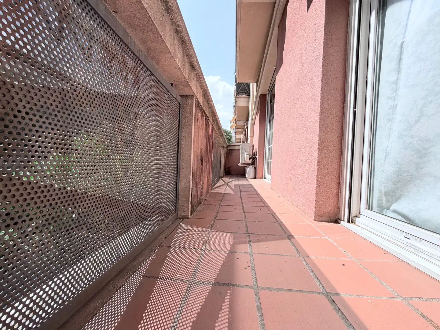 Wohnung mit Terrasse zum Verkauf in Carrer del Comte Borrell, imagen 3