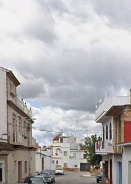 Casa-chalet en Venta en  HERNAN CORTES en Puerto Serrano