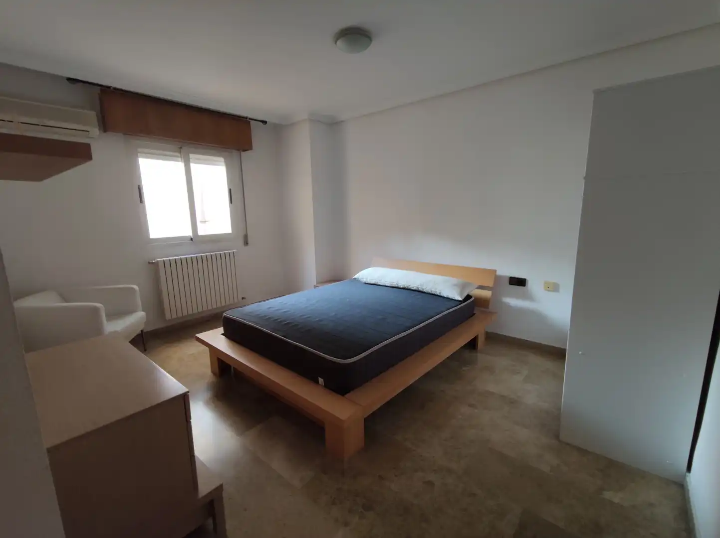 Appartamento in affitto a Calle Guzmán el Bueno 22, imagen 6
