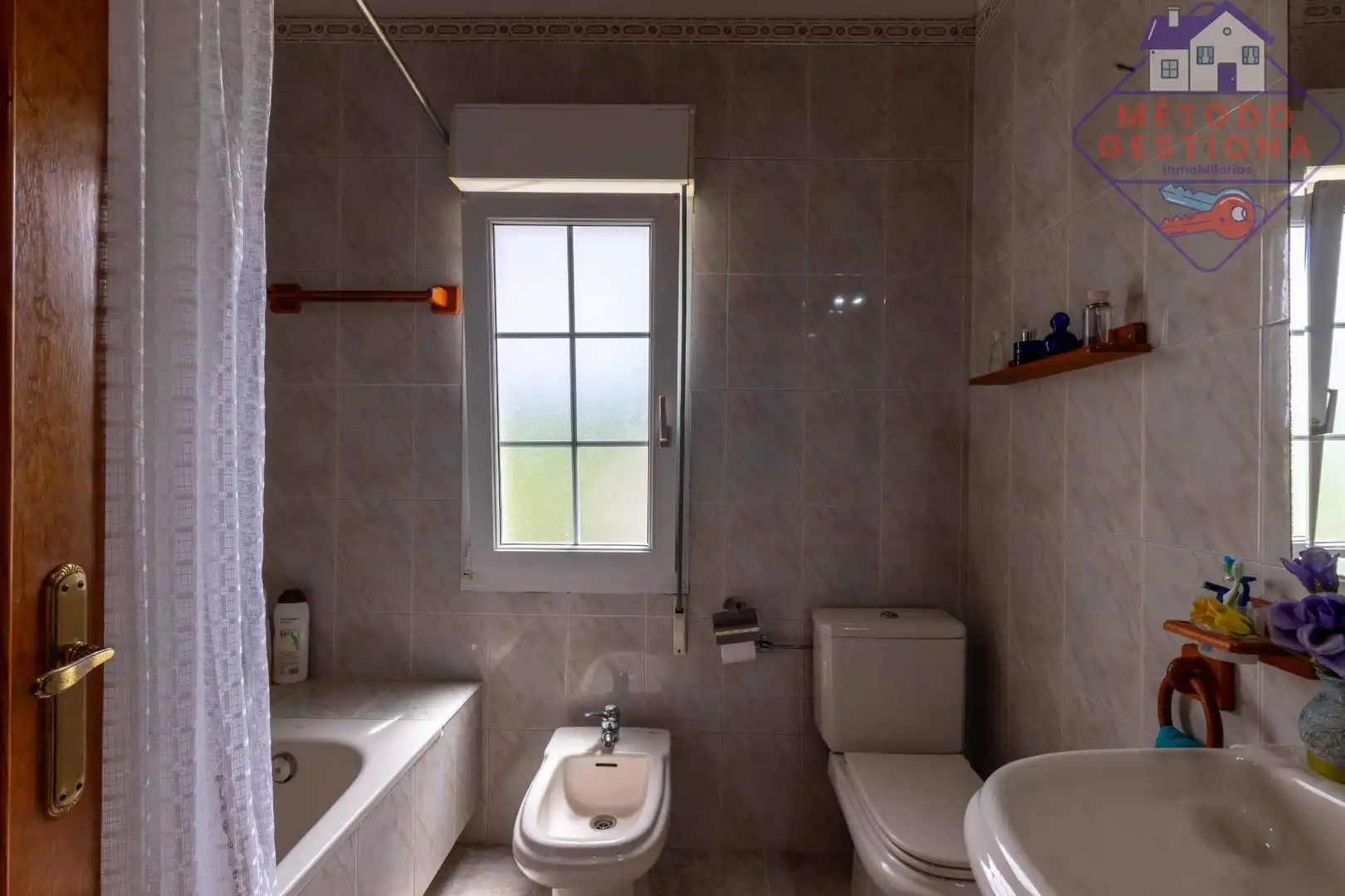 Baño de Casa o chalet en venta en Santillana del Mar con Calefacción, Jardín privado y Terraza