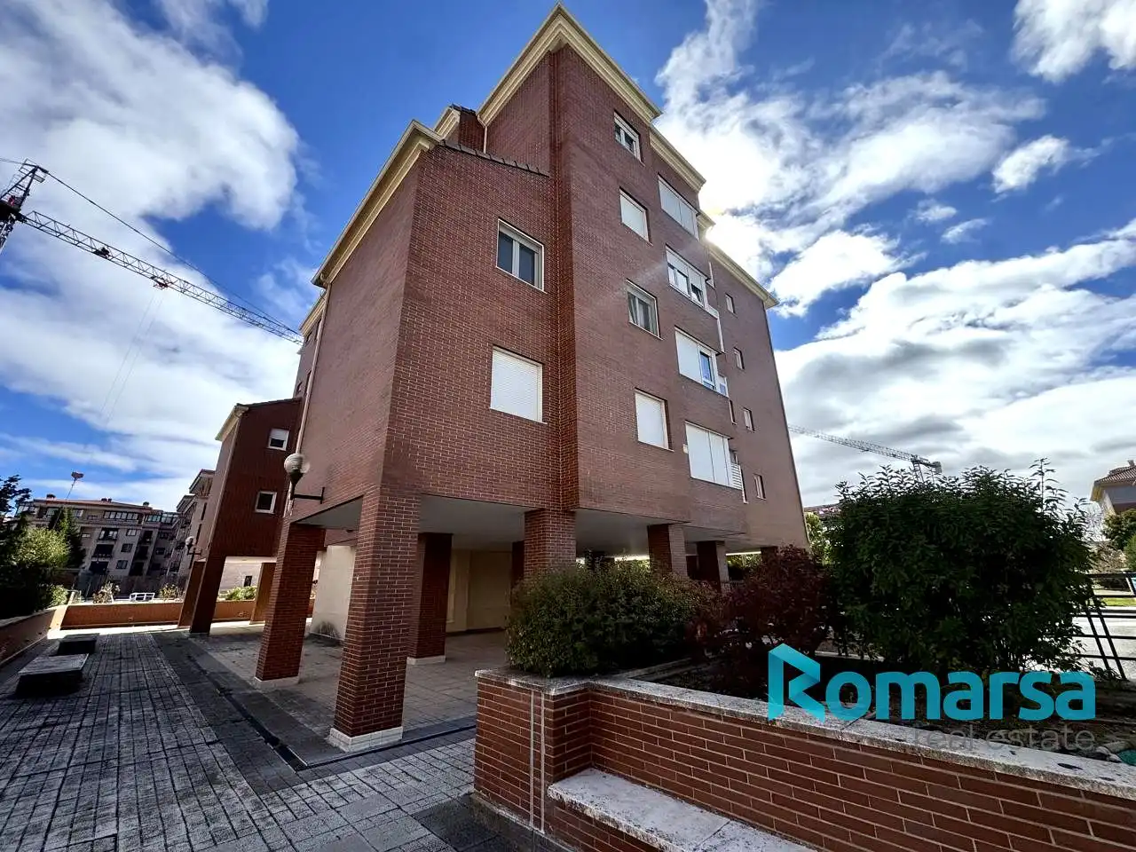 Wohnung mit Pool zum Verkauf in Calle Dalia