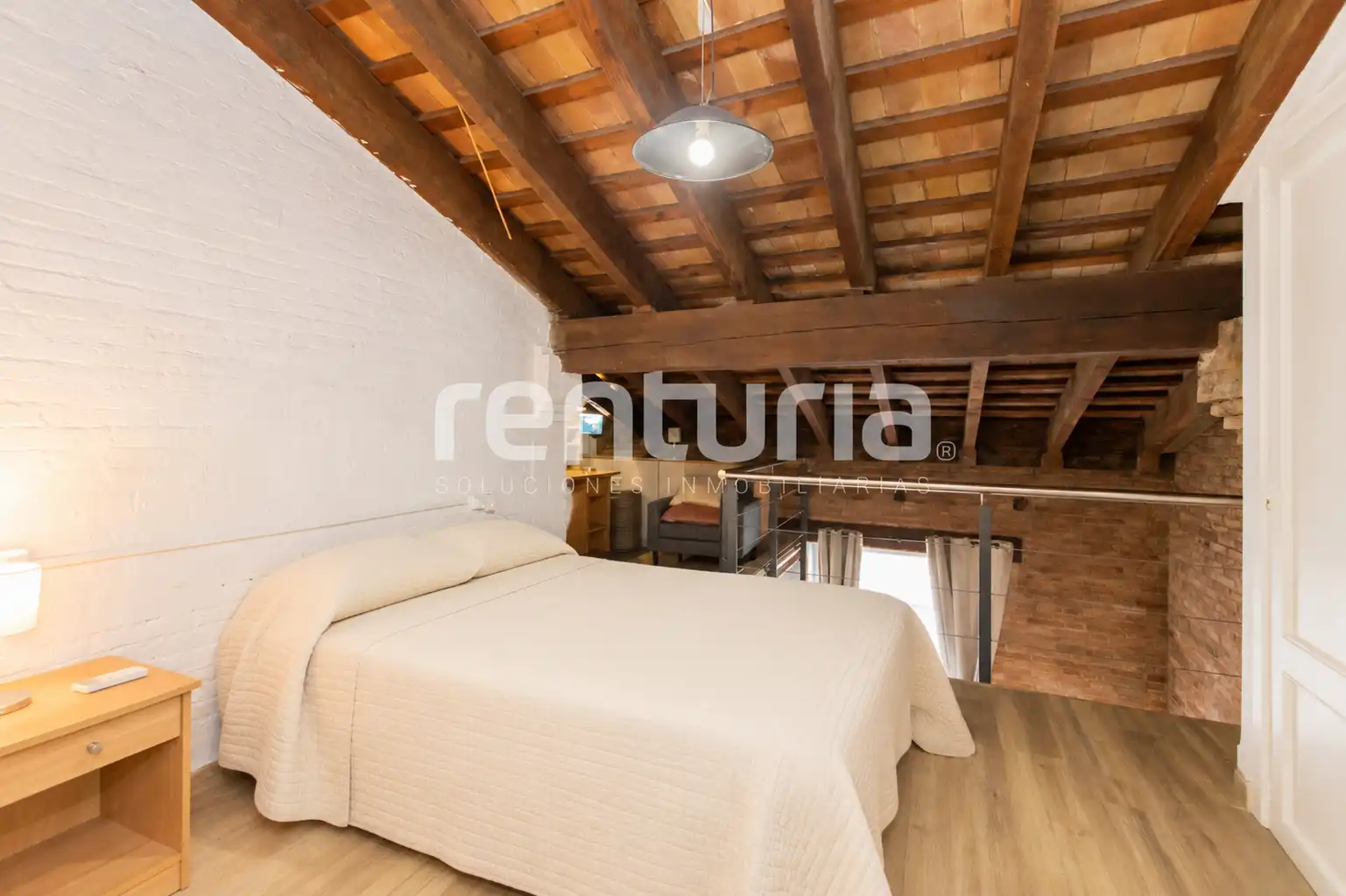 Habitación de Dúplex en venta en Valencia con Aire acondicionado, Calefacción y Terraza
