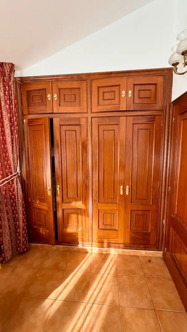 Casa o xalet en venda en Mugardos amb Calefacció, Terrassa i Traster