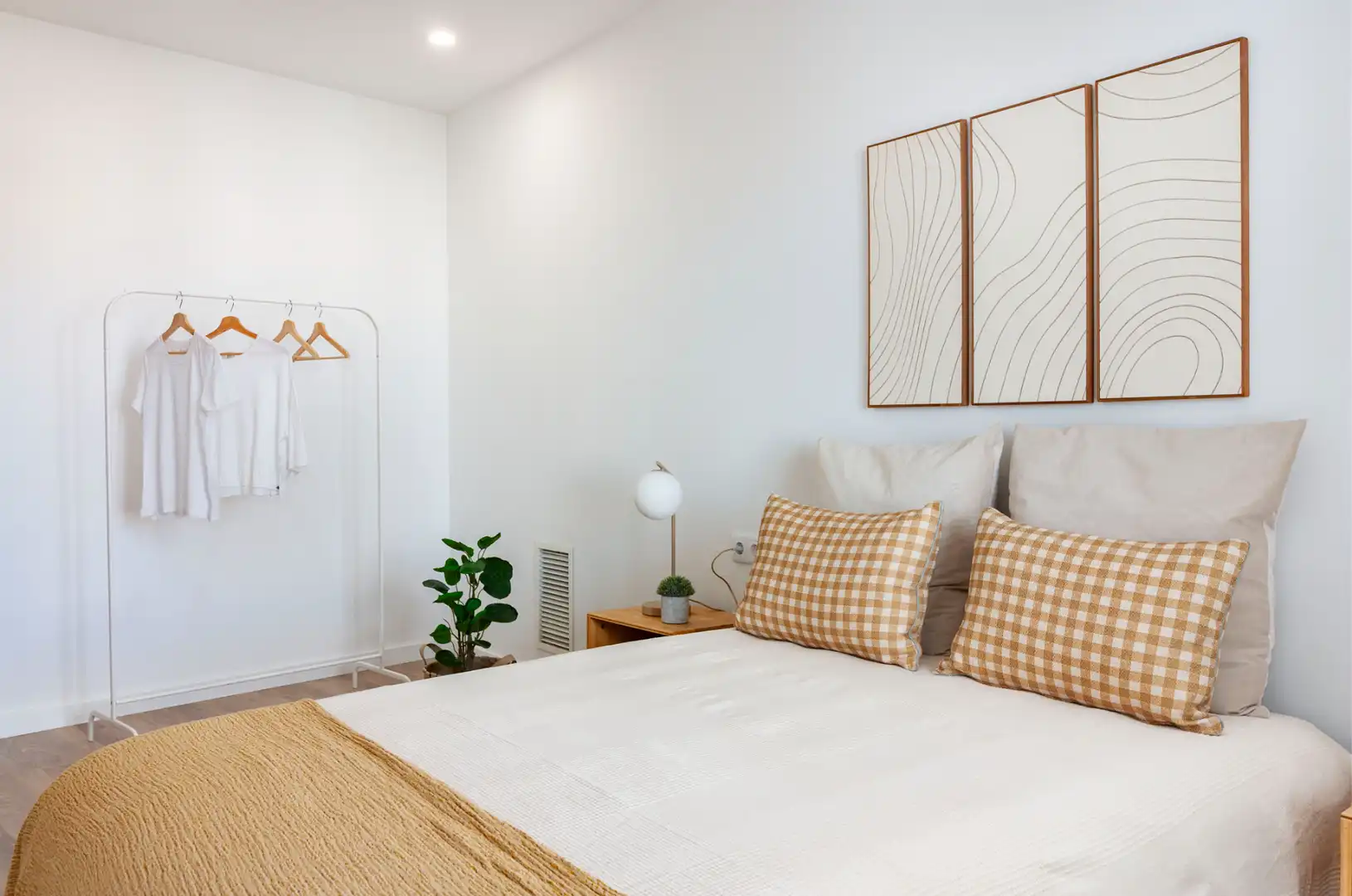 Habitación de Dúplex en venta en Terrassa con Aire acondicionado, Calefacción y Parquet