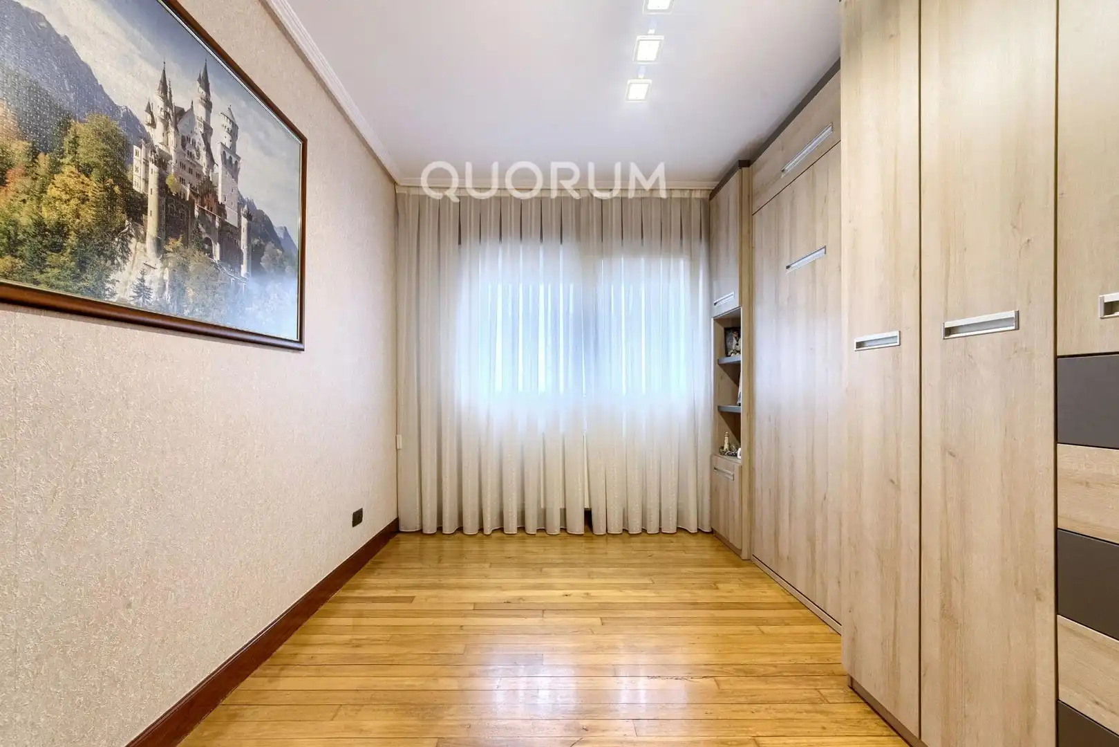 Schlafzimmer von Wohnung zum Verkauf in Pozokoetxe